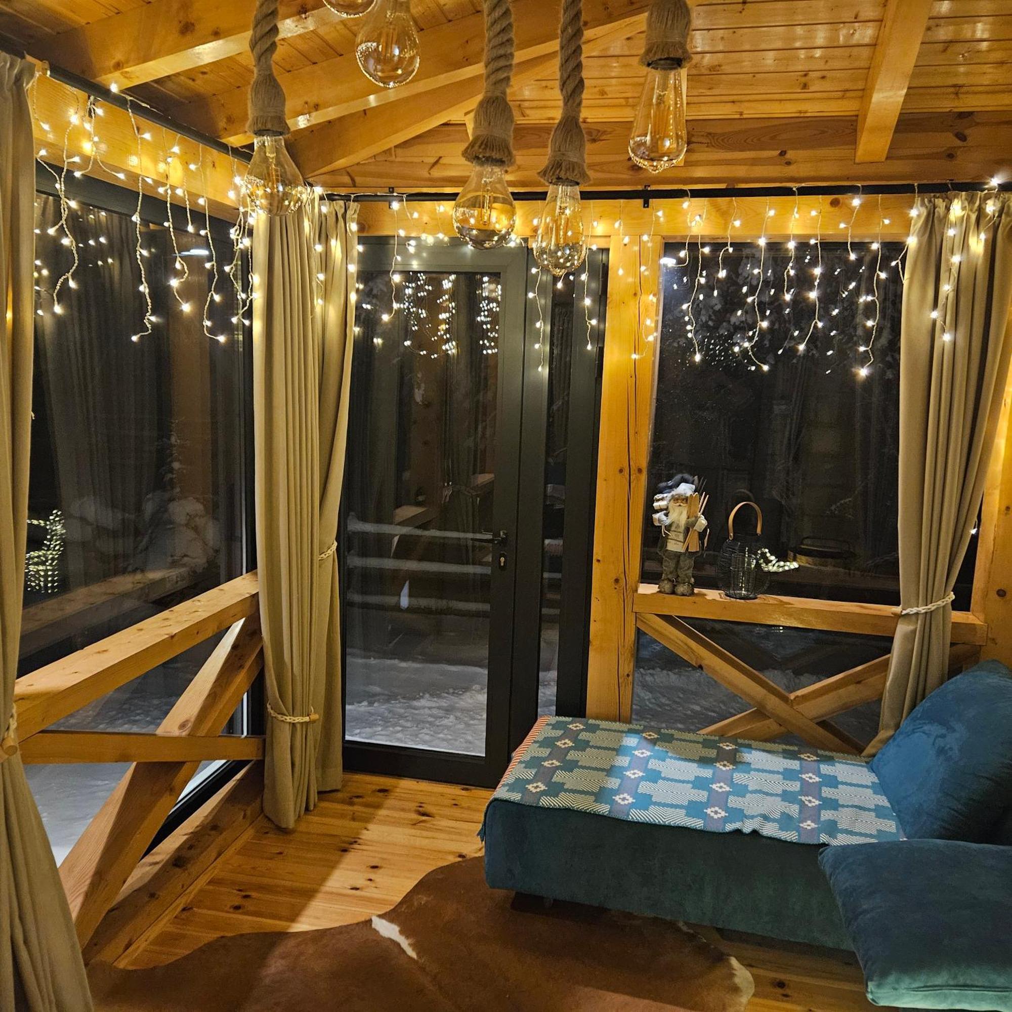 Black Lake Chalet ชาเบลียค ภายนอก รูปภาพ